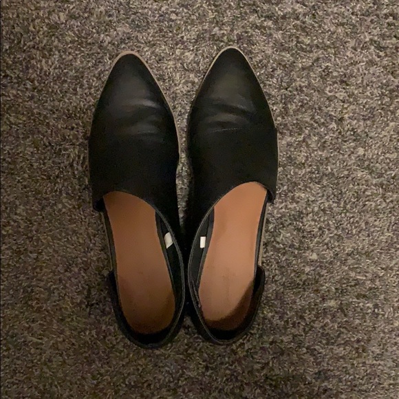 Universal Thread Shoes - Cute black shoes!! Universal Thread Shoes - Cute black shoes!!